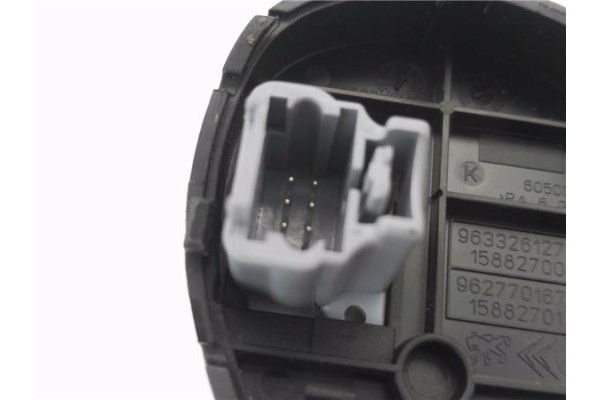 Recambio de mando multifuncion para citroen c5 berlina 1.8 16v premier referencia OEM IAM 9633261277 9627701677 
