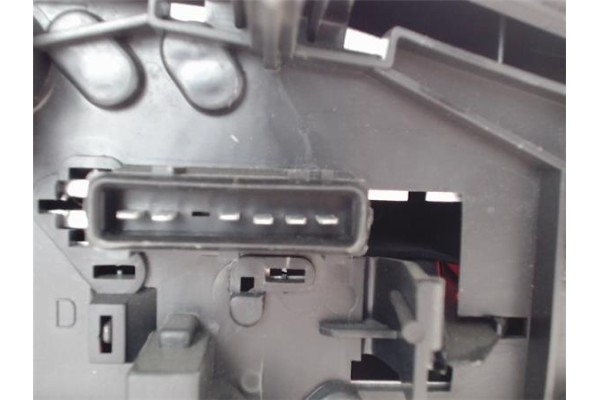 Recambio de piloto trasero derecho para peugeot 406 berlina (s1/s2) 2.0 16v referencia OEM IAM 635E+11  