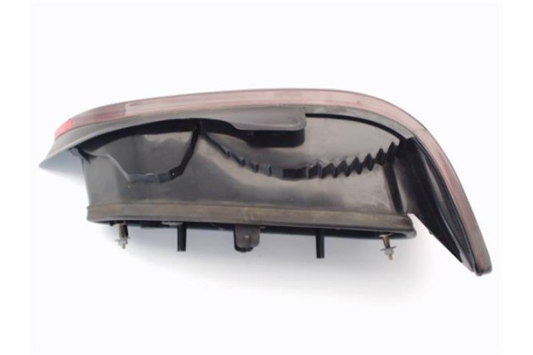 Recambio de piloto trasero izquierdo para peugeot 406 berlina (s1/s2) 2.0 16v referencia OEM IAM 635E+11  