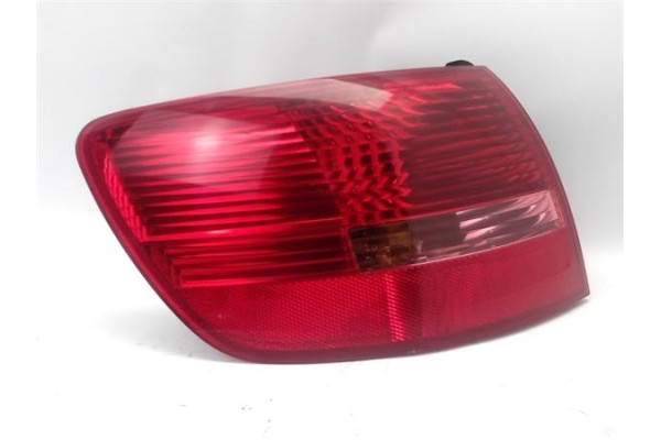 Recambio de piloto trasero izquierdo para audi a6 avant (4f5) 2.0 tdi referencia OEM IAM 4F9945095  