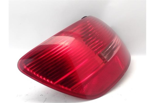 Recambio de piloto trasero izquierdo para audi a6 avant (4f5) 2.0 tdi referencia OEM IAM 4F9945095  