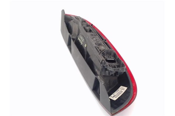Recambio de piloto trasero izquierdo para opel corsa c 1.2 referencia OEM IAM 1222000  