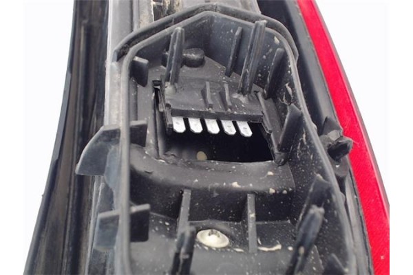 Recambio de piloto trasero izquierdo para opel corsa c 1.2 referencia OEM IAM 1222000  