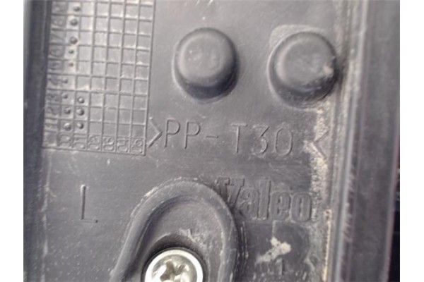Recambio de piloto trasero izquierdo para opel corsa c 1.2 referencia OEM IAM 1222000  