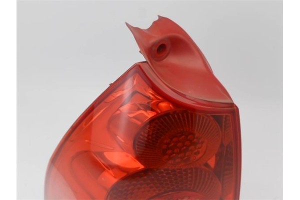 Recambio de piloto trasero izquierdo para peugeot 307 break/ sw (s2) 1.6 sw referencia OEM IAM 557686A 6350Q6 