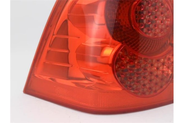 Recambio de piloto trasero izquierdo para peugeot 307 break/ sw (s2) 1.6 sw referencia OEM IAM 557686A 6350Q6 