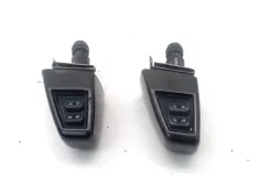 Recambio de eyector lavafaros derecho para bmw serie x3 (e83) 3.0i referencia OEM IAM 61660307508 61670308841 