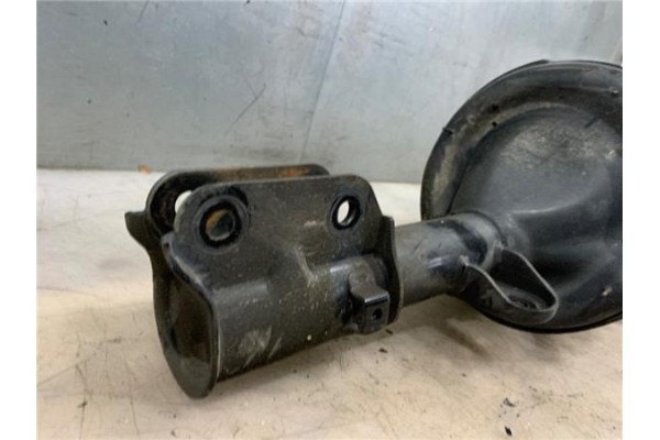 Recambio de amortiguador delantero izquierdo para kia carnival 2.9 crdi referencia OEM IAM S546514D200  