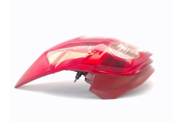 Recambio de piloto trasero derecho para toyota auris (e15) 2.0 d-4d referencia OEM IAM 8155102400  