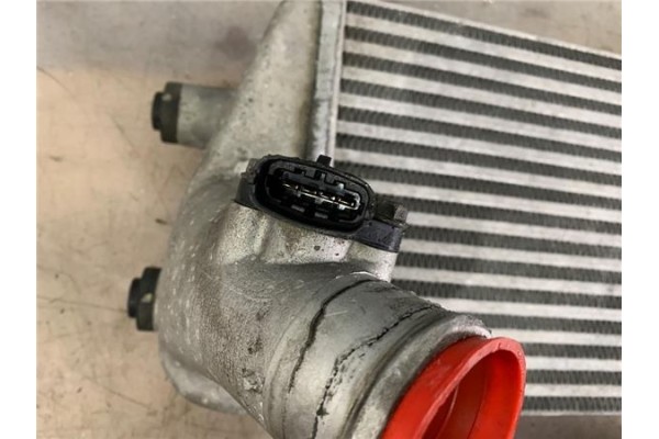 Recambio de intercooler para kia carnival 2.9 crdi referencia OEM IAM 281904X90X  