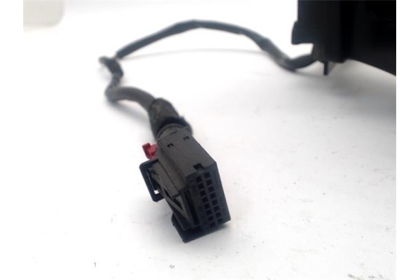 Recambio de retrovisor electrico derecho para audi a3 (8p1) 2.0 tdi 16v referencia OEM IAM 8P1858532G  