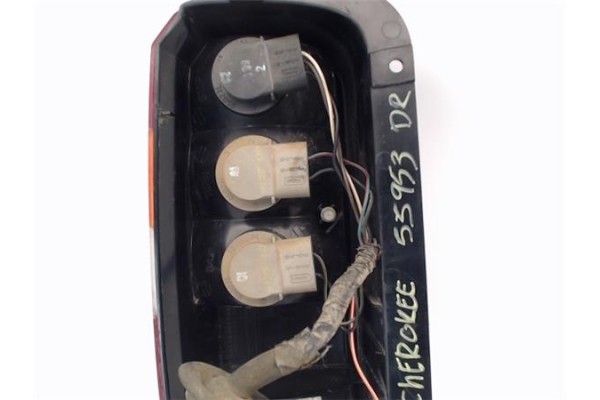 Recambio de piloto trasero derecho para jeep cherokee (xj) 2.5 td referencia OEM IAM 4897398AA  