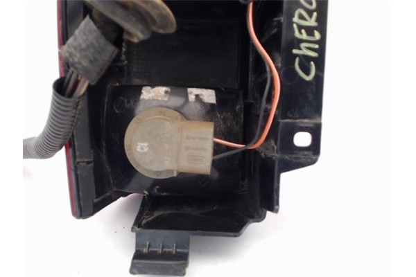 Recambio de piloto trasero derecho para jeep cherokee (xj) 2.5 td referencia OEM IAM 4897398AA  