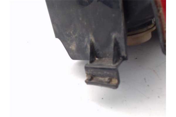 Recambio de piloto trasero derecho para jeep cherokee (xj) 2.5 td referencia OEM IAM 4897398AA  