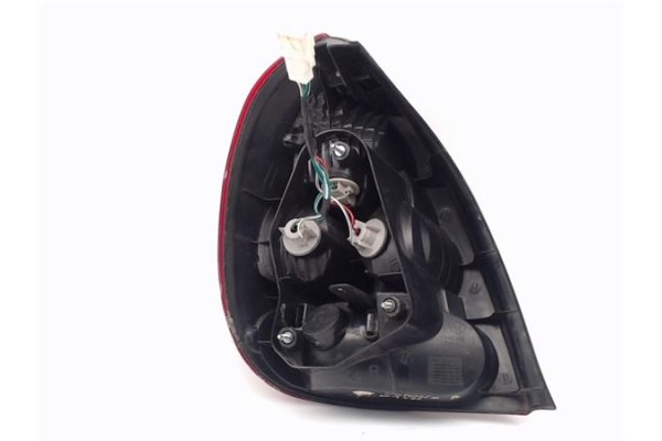 Recambio de piloto trasero derecho para toyota corolla (e11) 1.4 (ee111_) referencia OEM IAM 815501E130  