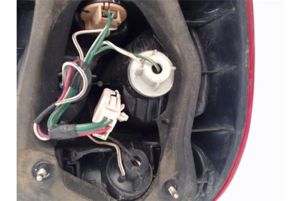 Recambio de piloto trasero izquierdo para toyota corolla (e11) 1.4 (ee111_) referencia OEM IAM 815601E090  
