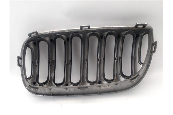 Recambio de rejilla paragolpes delantero derecha para bmw serie x3 (e83) 3.0i referencia OEM IAM 51133414904  
