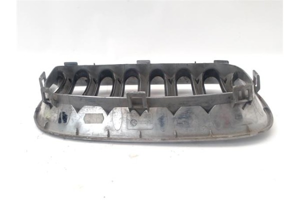 Recambio de rejilla paragolpes delantero izquierda para bmw serie x3 (e83) 3.0i referencia OEM IAM 51133414903  