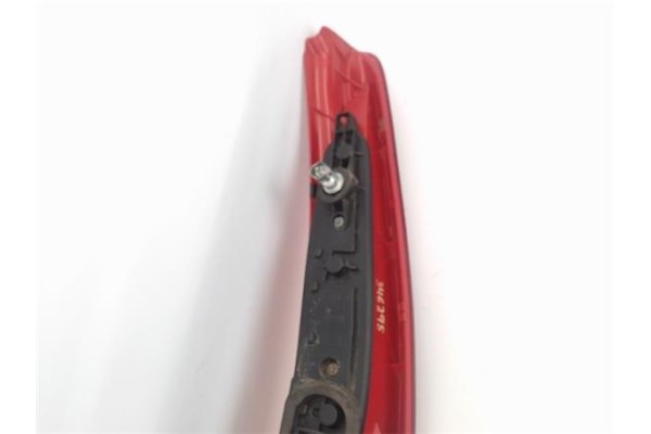 Recambio de piloto trasero izquierdo para fiat ii punto (188) berlina 1.2 60 (188.030, .050, .130, .150, .230, .250) referencia 