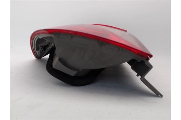 Recambio de piloto trasero izquierdo para honda fr-v (be) 1.7 referencia OEM IAM 33551SJDE01  