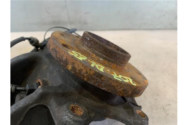 Recambio de mangueta delantero izquierda para peugeot 207 1.4 confort referencia OEM IAM 1607557480 364691 