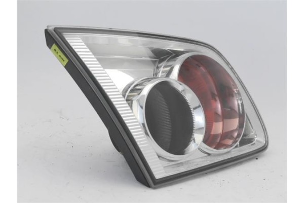 Recambio de piloto interior izquierdo para mazda 6 berlina (gg) 2.3 sportive (4-ptas.) referencia OEM IAM 22661971  