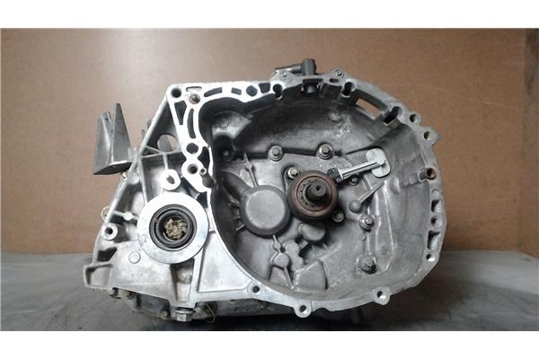 Recambio de caja cambios manual para renault megane ii berlina 5p referencia OEM IAM   