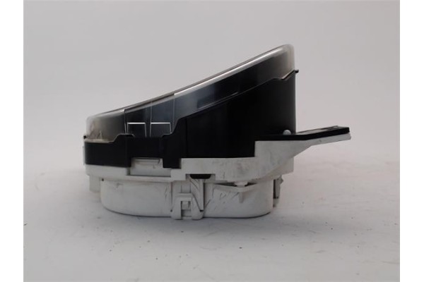 Recambio de cuadro completo para mazda 2 (b2w) 1.4 cd referencia OEM IAM DD6255471C DD6255430 