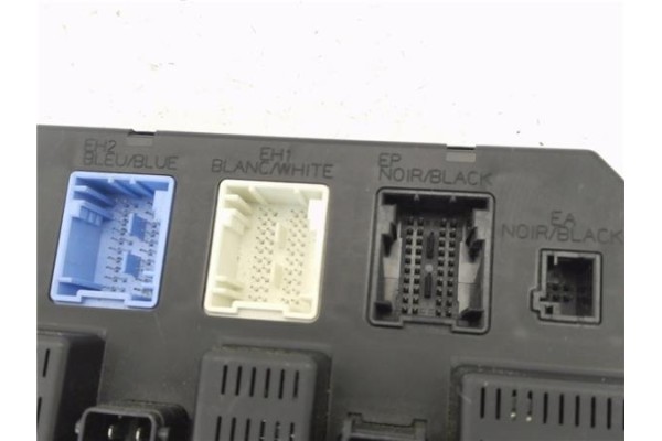 Recambio de bsi para citroen c4 berlina 2.0 exclusive referencia OEM IAM 9659285580  