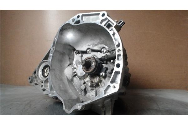 Recambio de caja cambios manual para renault clio ii fase ii (b/cb0) referencia OEM IAM   