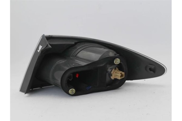 Recambio de piloto trasero izquierdo para mazda 6 berlina (gg) 2.3 sportive (4-ptas.) referencia OEM IAM 22061971  