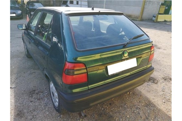 skoda felicia i (6u1) del año 1997