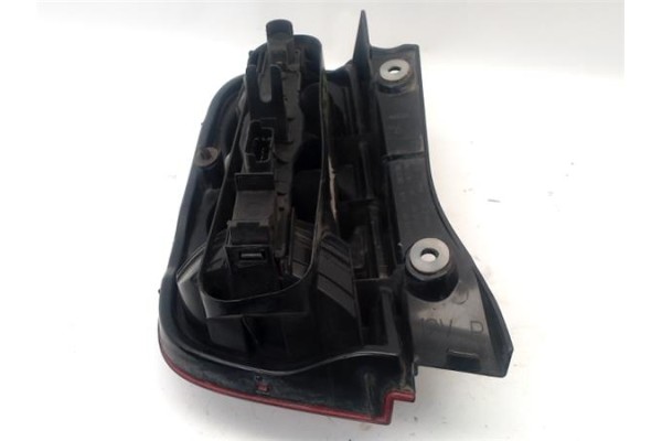 Recambio de piloto trasero derecho para nissan micra (k12e) 1.2 16v referencia OEM IAM 26554AX720  