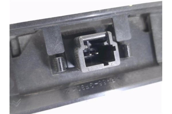 Recambio de maneta exterior porton para citroen c4 berlina 2.0 exclusive referencia OEM IAM 9657068180 8726Q8 
