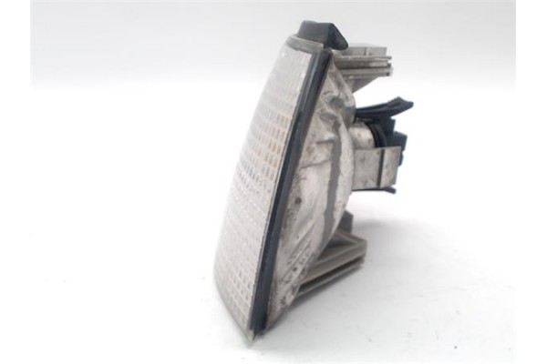 Recambio de intermitente delantero dcho para bmw serie 3 compacto (e36) 1.9 316i referencia OEM IAM 82199403096  