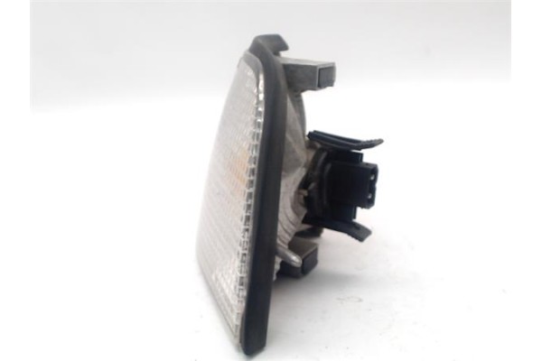 Recambio de intermitente delantero izquierdo para bmw serie 3 compacto (e36) 1.9 316i referencia OEM IAM 82199403095  