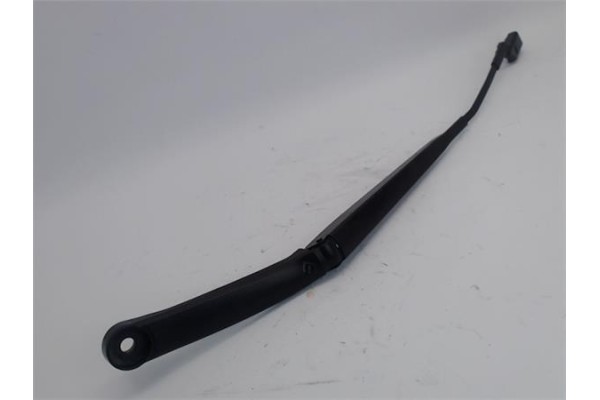 Recambio de brazo limpiaparabrisas delantero izquierdo para fiat ii tipo (356) berlina 1.4 opening edition referencia OEM IAM 00