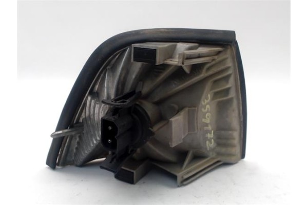 Recambio de intermitente delantero izquierdo para bmw serie 3 compacto (e36) 1.9 316i referencia OEM IAM 82199403095  