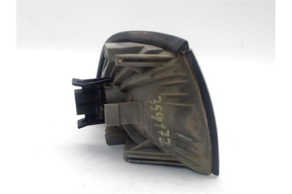 Recambio de intermitente delantero izquierdo para bmw serie 3 compacto (e36) 1.9 316i referencia OEM IAM 82199403095  