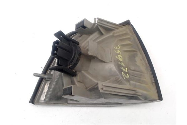 Recambio de intermitente delantero izquierdo para bmw serie 3 compacto (e36) 1.9 316i referencia OEM IAM 82199403095  