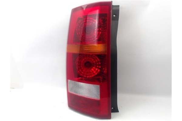 Recambio de piloto trasero izquierdo para land rover discovery 2.7 td referencia OEM IAM XFB000573  