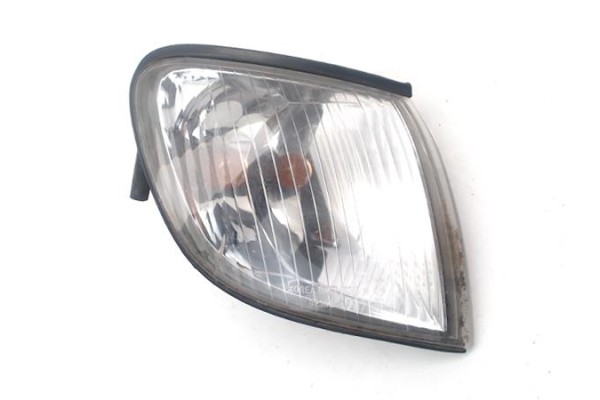 Recambio de intermitente delantero dcho para hyundai h-1 furgón 2.5 td referencia OEM IAM 923024A51  