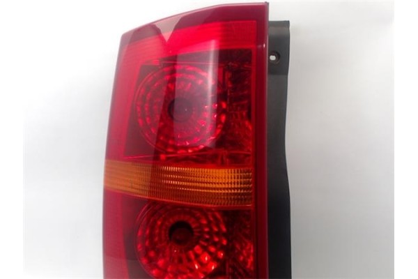 Recambio de piloto trasero izquierdo para land rover discovery 2.7 td referencia OEM IAM XFB000573  