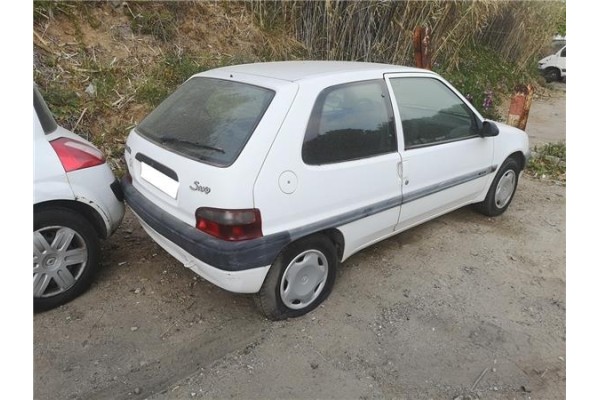 citroen saxo (1996) del año 