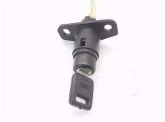 Recambio de bombin porton trasero para seat ibiza 1.2 referencia OEM IAM 6K5827571  