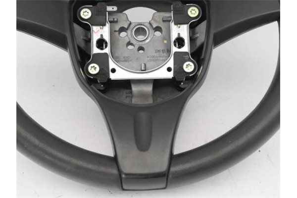 Recambio de volante para chevrolet spark 1.0 basis referencia OEM IAM 95022160 U31530T 