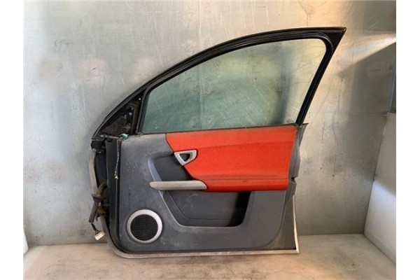 Recambio de puerta delantero derecha para smart forfour 1.5 cdi (50kw) referencia OEM IAM A4547220009CP6A  
