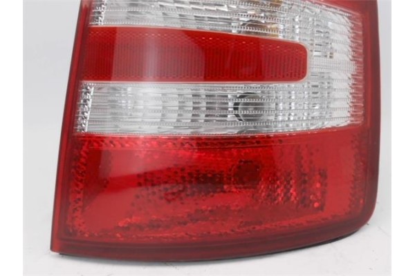 Recambio de piloto trasero derecho para skoda fabia sedán (6y3) 1.4 16v referencia OEM IAM 6Y6945112C 86651911 