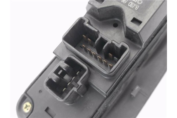 Recambio de mando elevalunas delantero izquierdo para mazda 323 c/f/p/s berlina (ba) 2.0 d p glx referencia OEM IAM BJ3D66350  