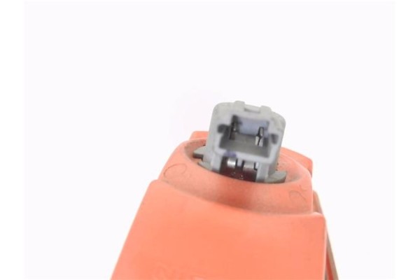 Recambio de luz central de freno para nissan nv200 /evalia (m20/m) 1.5 evalia referencia OEM IAM 23850100  